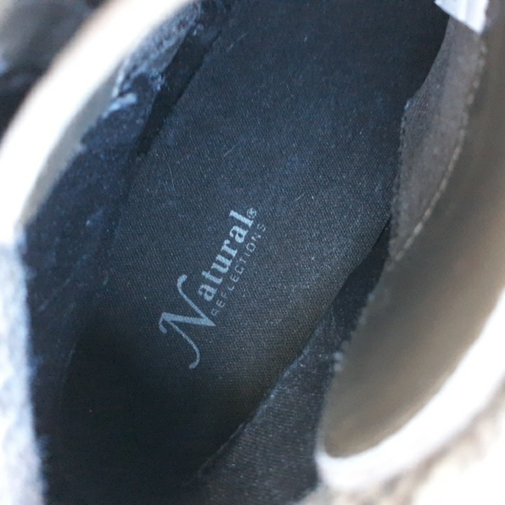 NWOT NATURAL REFLECTIONS BOOTS - Picture 9 of 12